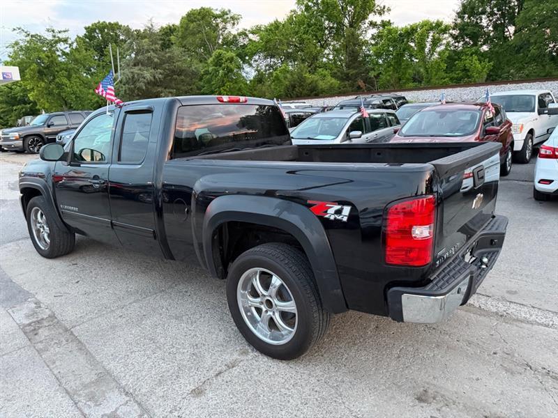 Chevrolet Silverado 1500  2011