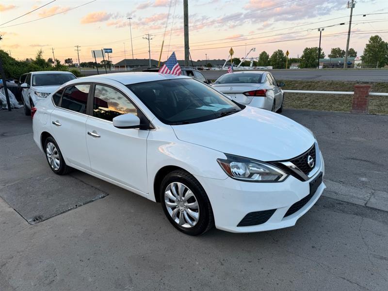Nissan Sentra S 2018