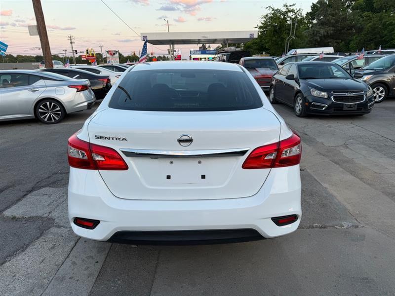 Nissan Sentra S 2018