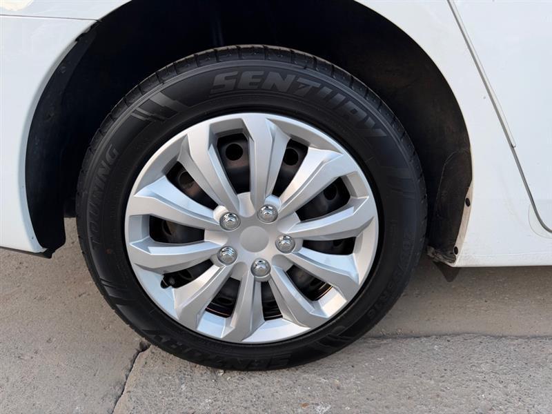 Nissan Sentra S 2018