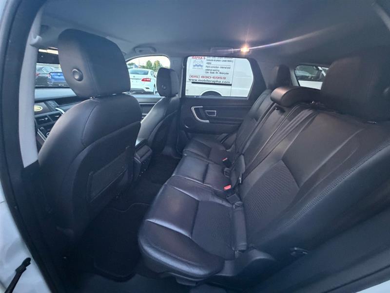 Land Rover Discovery Sport  2016
