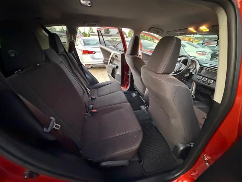Toyota RAV4  2016