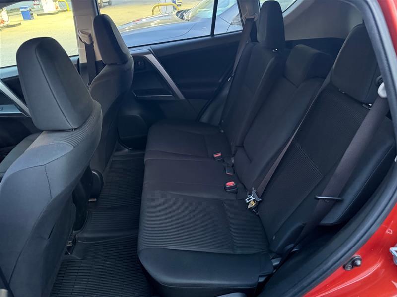 Toyota RAV4  2016