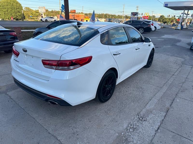 Kia Optima  2016