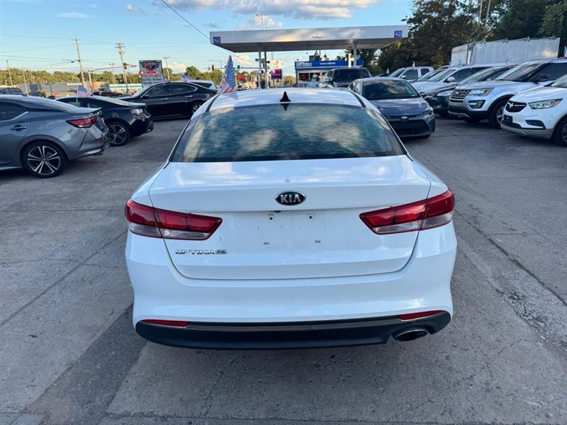 Kia Optima  2016