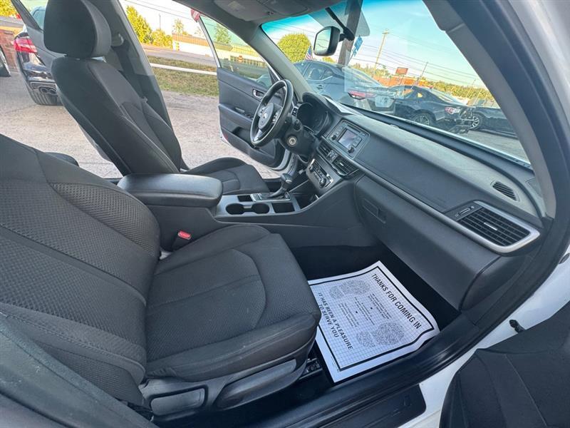 Kia Optima  2016