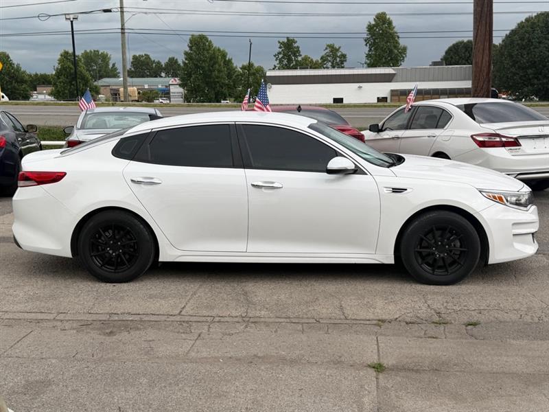 Kia Optima  2016