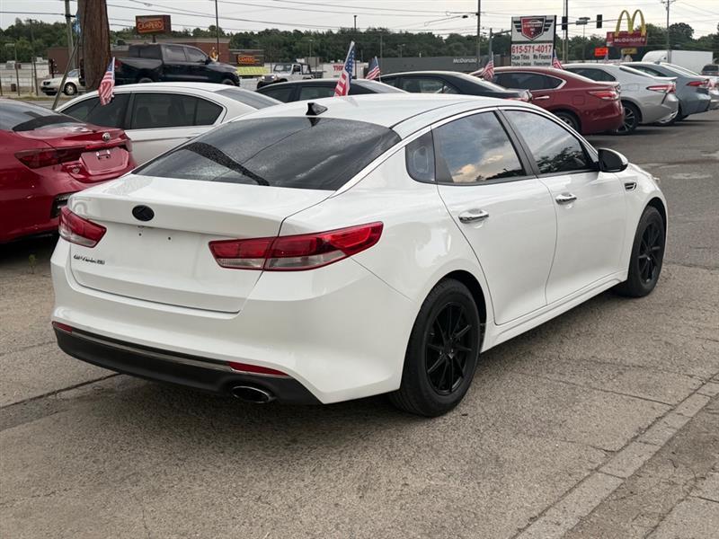 Kia Optima  2016