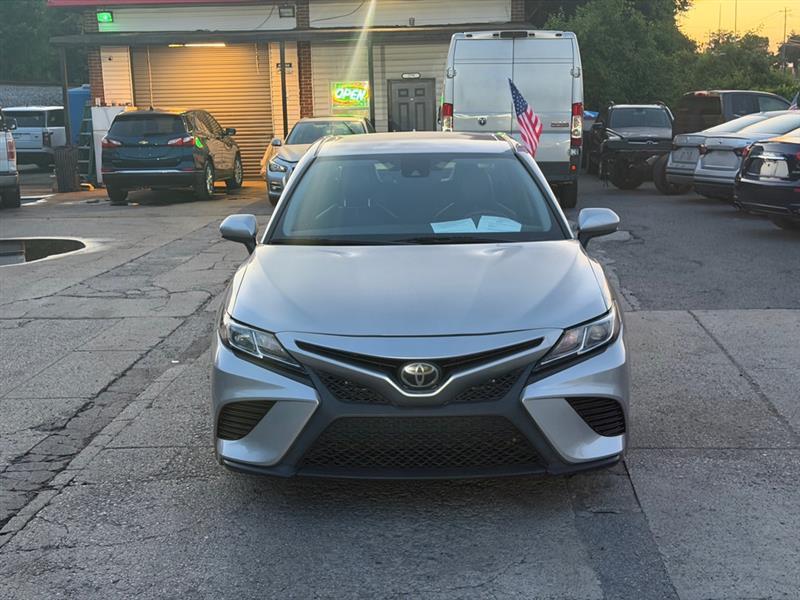 Toyota Camry  2020
