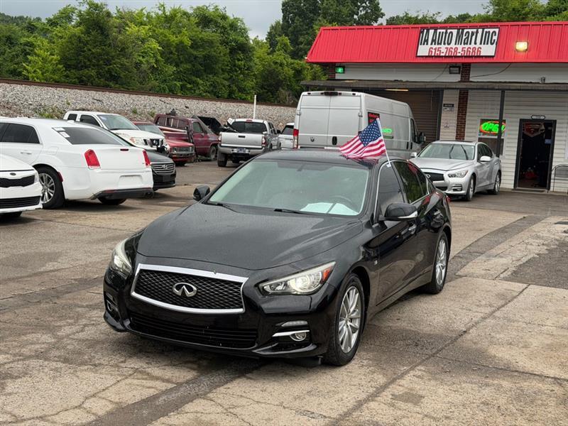 2015 Infiniti Q50 Premium