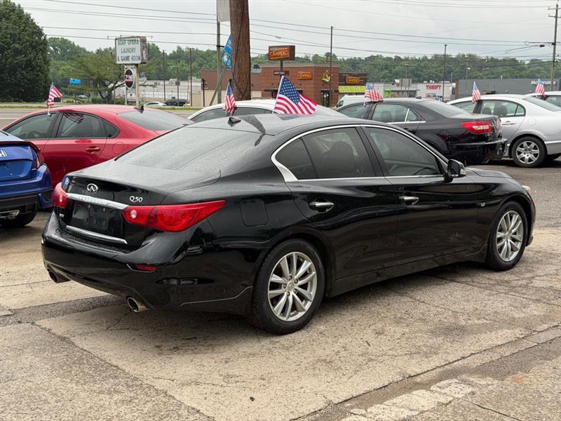 Infiniti Q50  2015