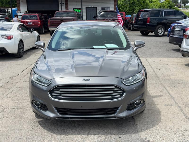 Ford Fusion Hybrid  2013