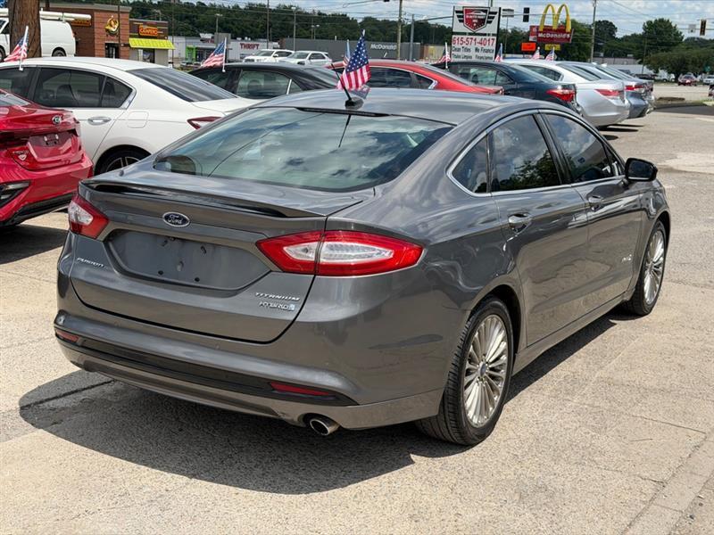 Ford Fusion Hybrid  2013