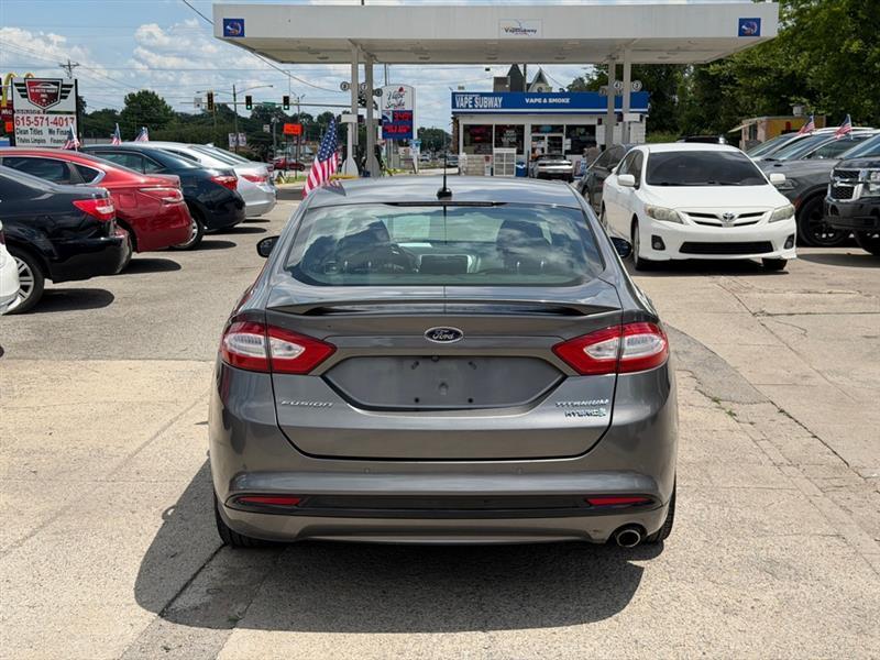 Ford Fusion Hybrid  2013