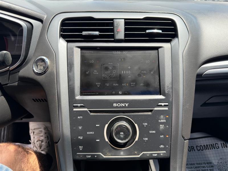 Ford Fusion Hybrid  2013