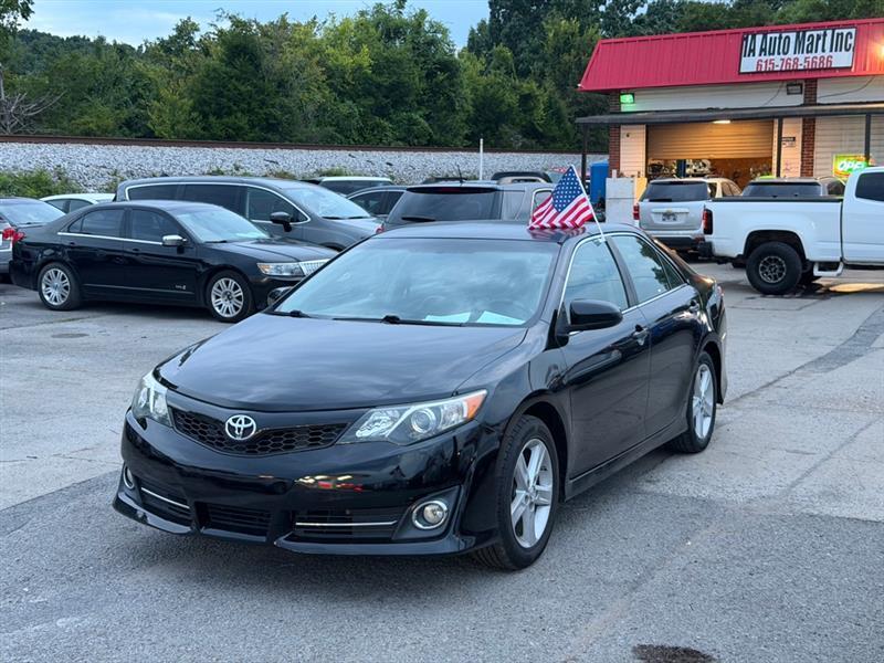 Toyota Camry  2014
