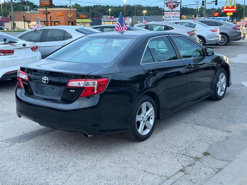 Toyota Camry  2014