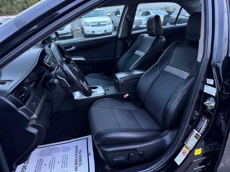 Toyota Camry  2014