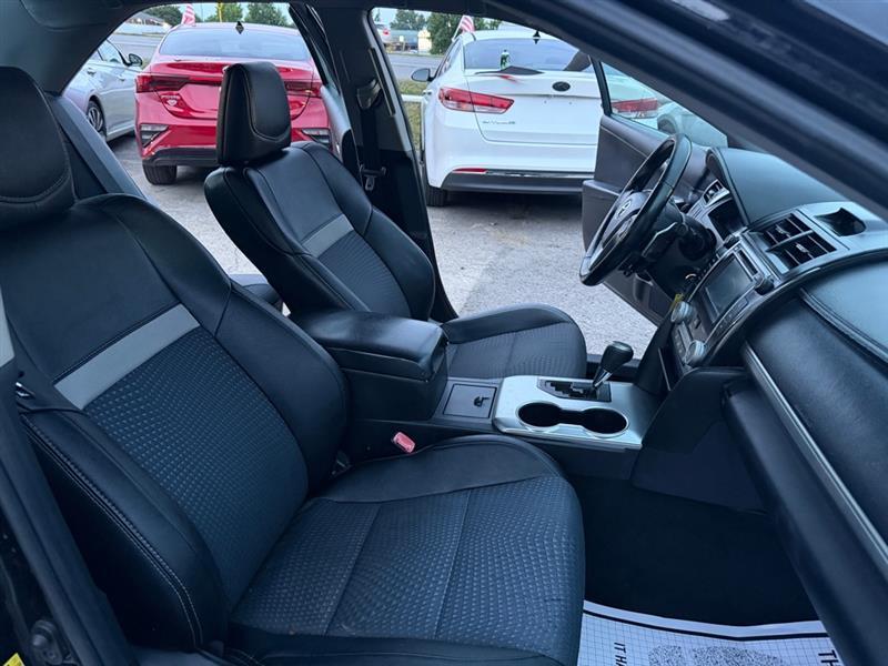 Toyota Camry  2014