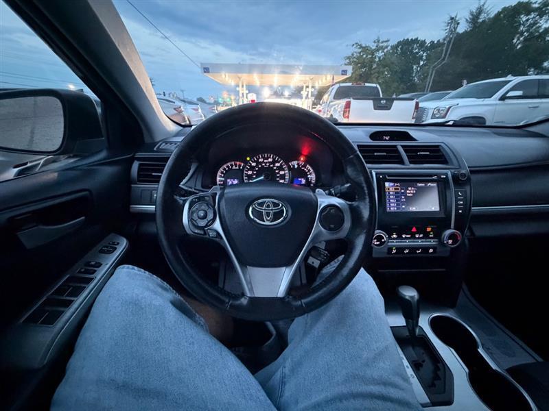 Toyota Camry  2014