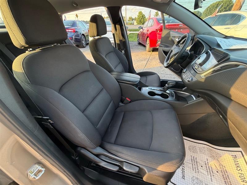 Chevrolet Malibu  2022