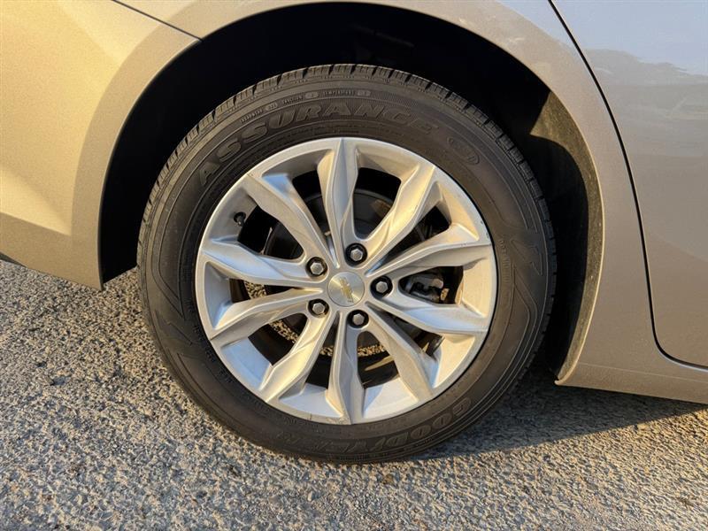 Chevrolet Malibu  2022
