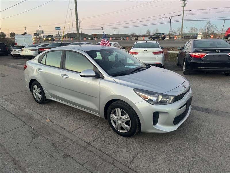 Kia Rio  2020
