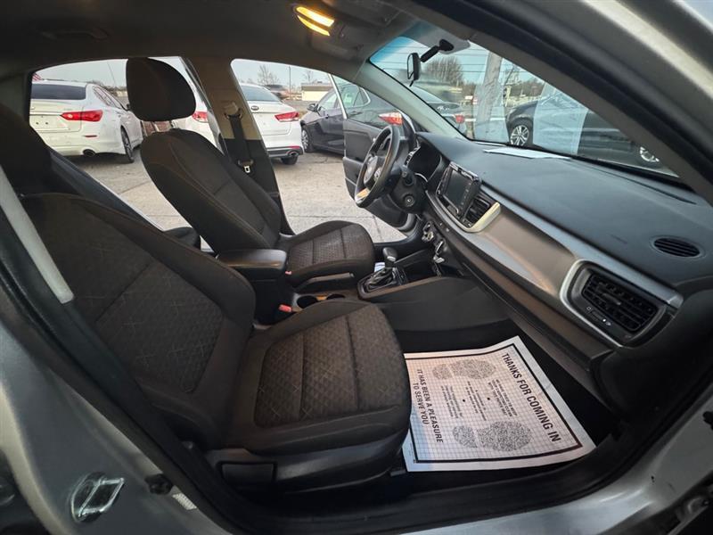 Kia Rio  2020