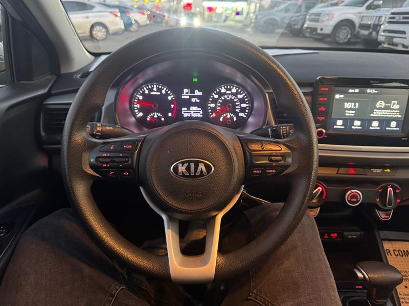 Kia Rio  2020