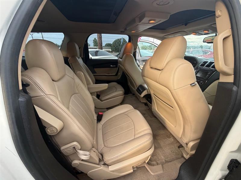 GMC Acadia  2012