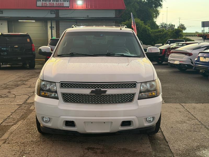 Chevrolet Tahoe  2011