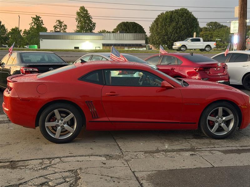 Chevrolet Camaro  2011