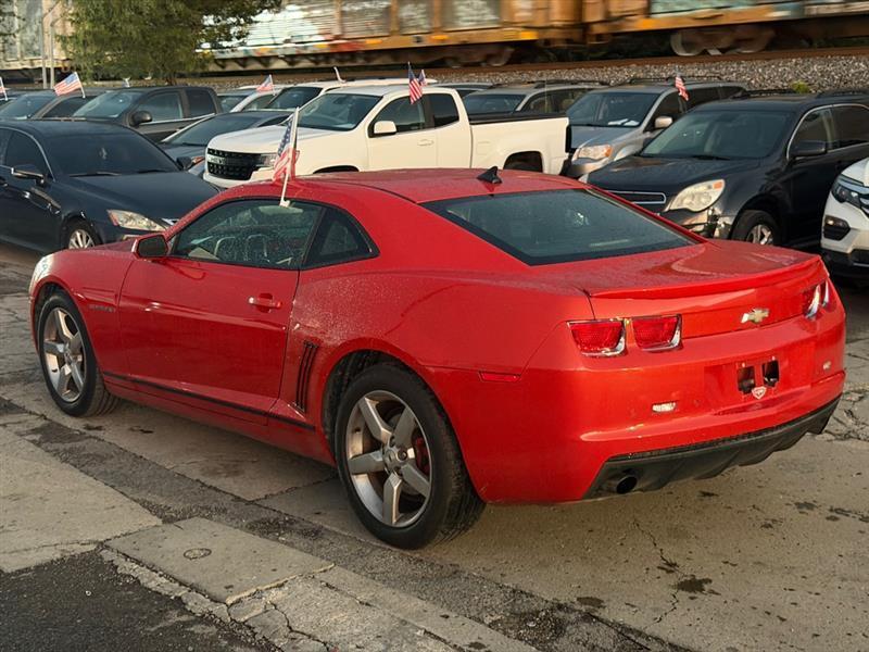 Chevrolet Camaro  2011