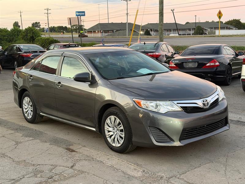 Toyota Camry  2014