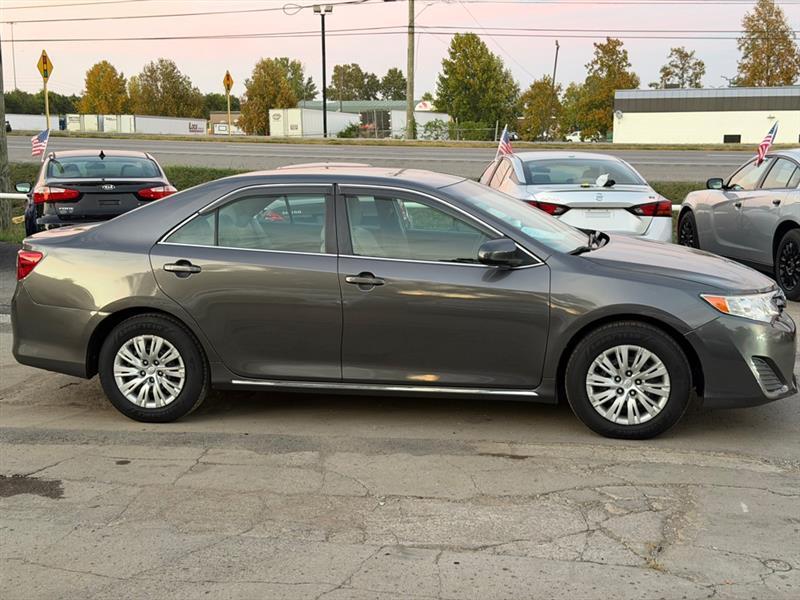 Toyota Camry  2014