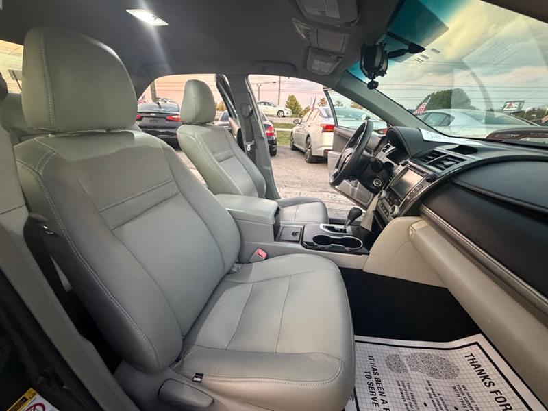 Toyota Camry  2014