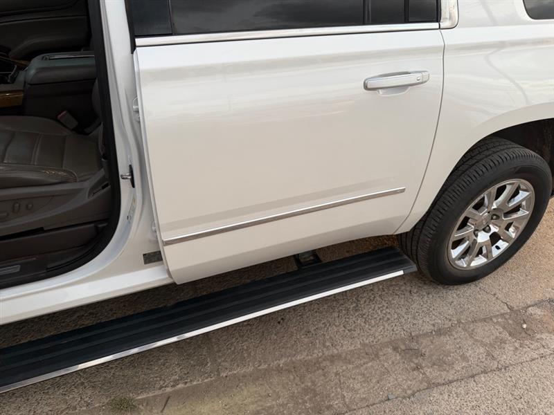 GMC Yukon XL  2017