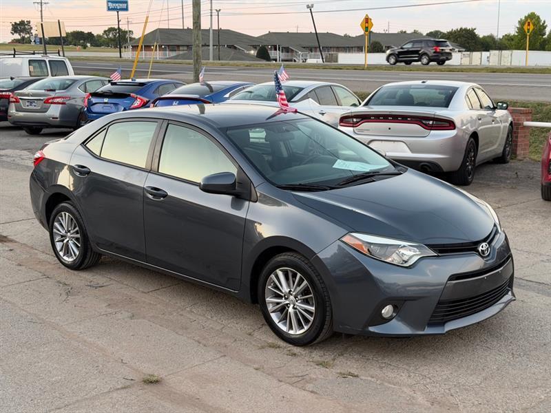 Toyota Corolla  2015