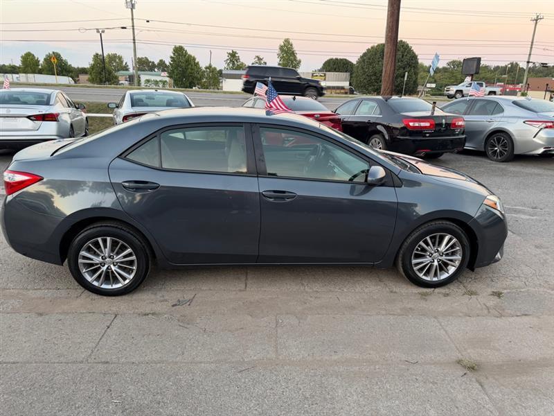 Toyota Corolla  2015