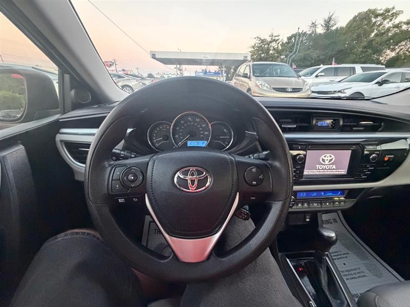 Toyota Corolla  2015
