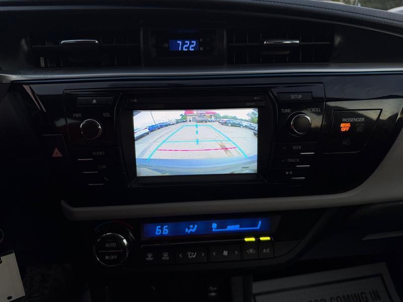Toyota Corolla  2015