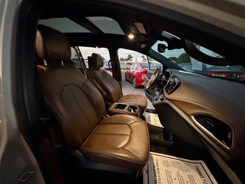 Chrysler Pacifica  2020