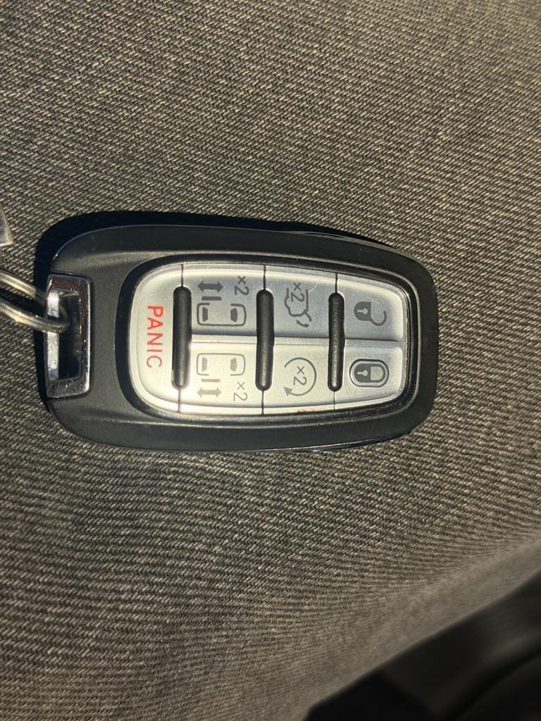 Chrysler Pacifica  2020