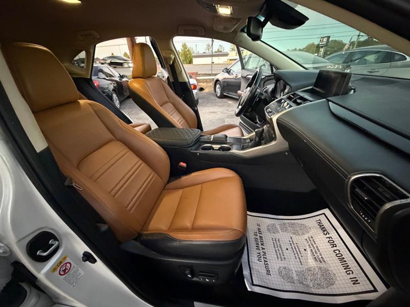 Lexus NX 200t  2018