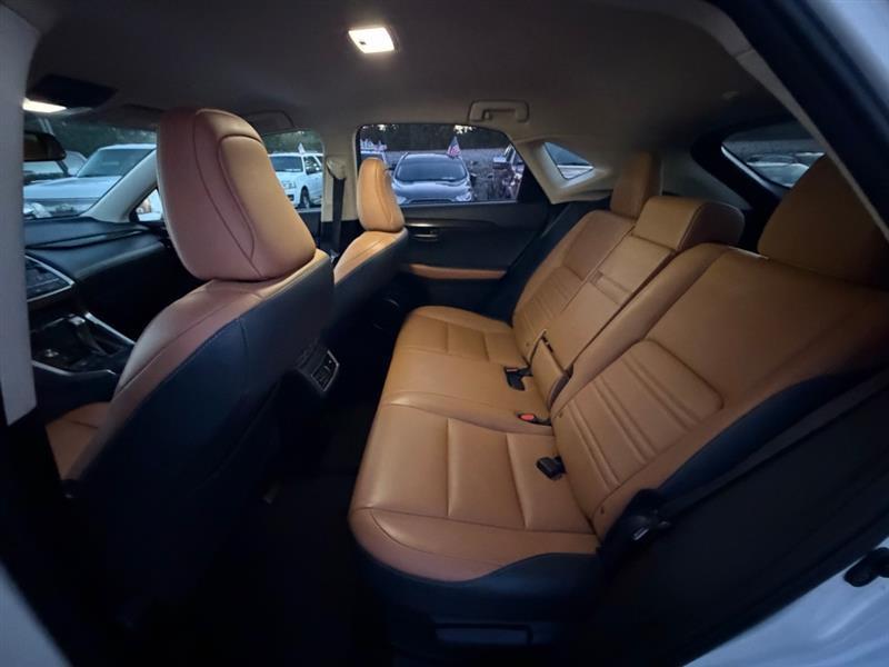 Lexus NX 200t  2018