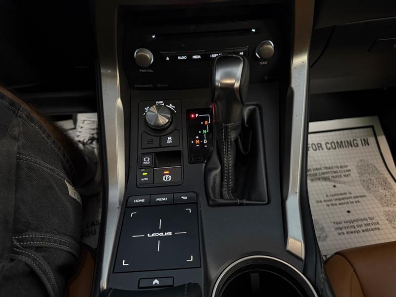 Lexus NX 200t  2018