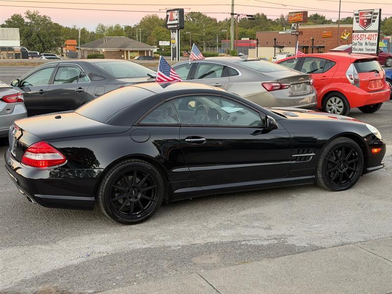 Mercedes-Benz SL-Class  2011