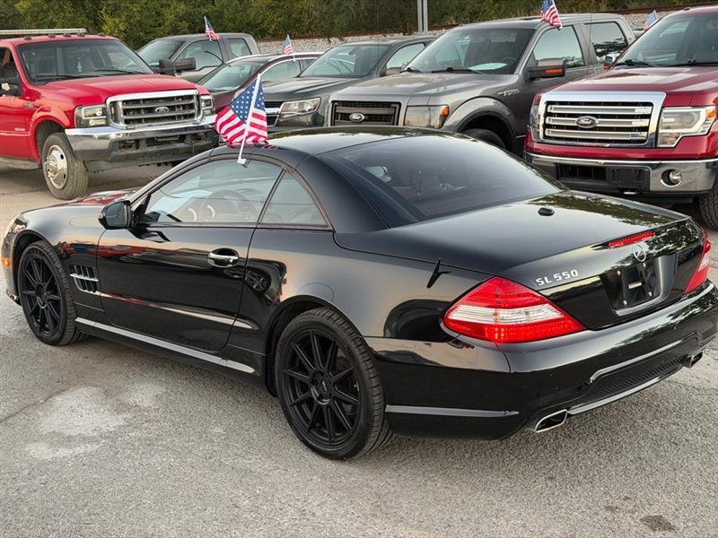 Mercedes-Benz SL-Class  2011