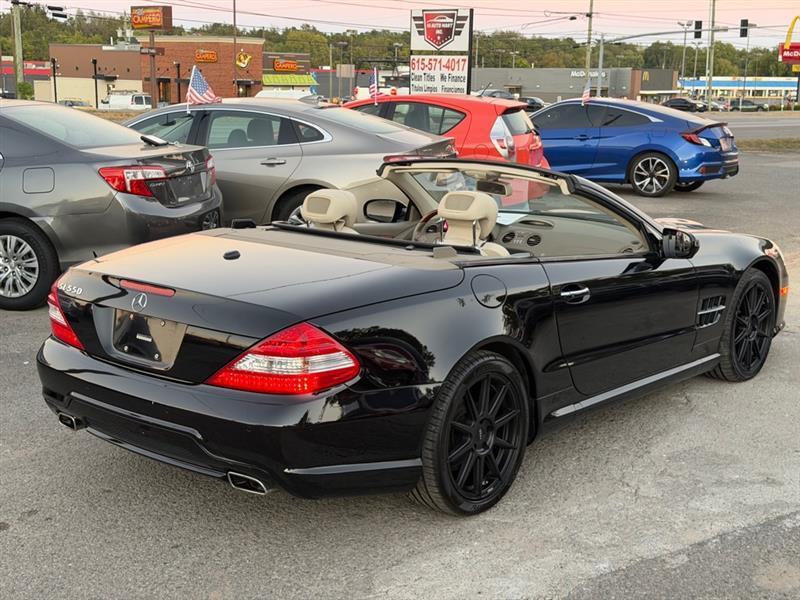 Mercedes-Benz SL-Class  2011