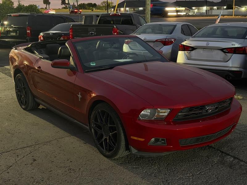 Ford Mustang  2010